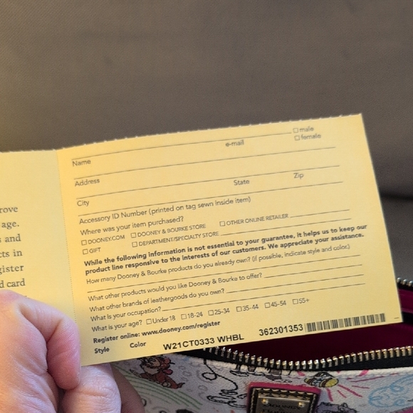 Dooney & Bourke Disney Cats 6x9 Wristlet - Picture 8 of 8